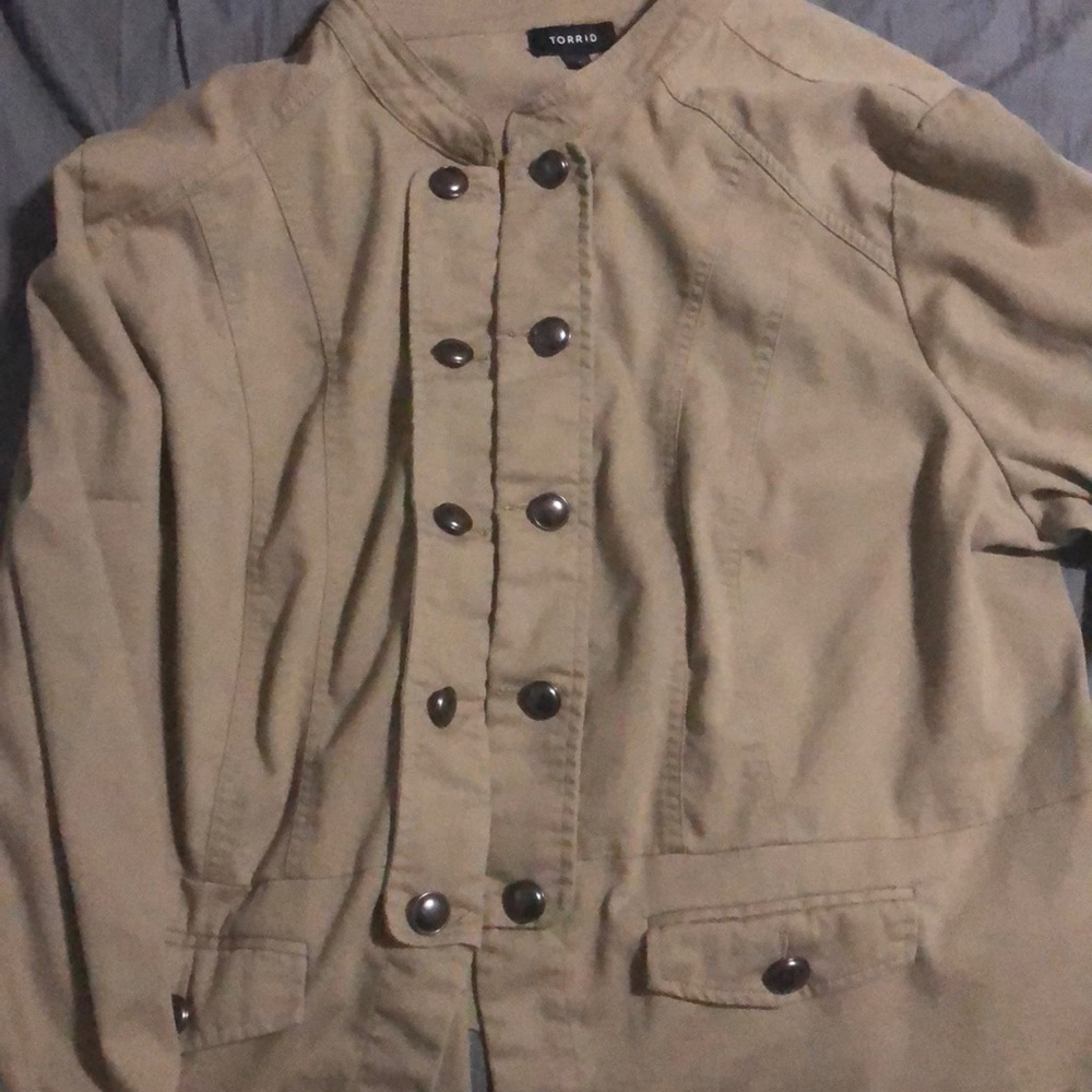 Woman’s torrid jacket